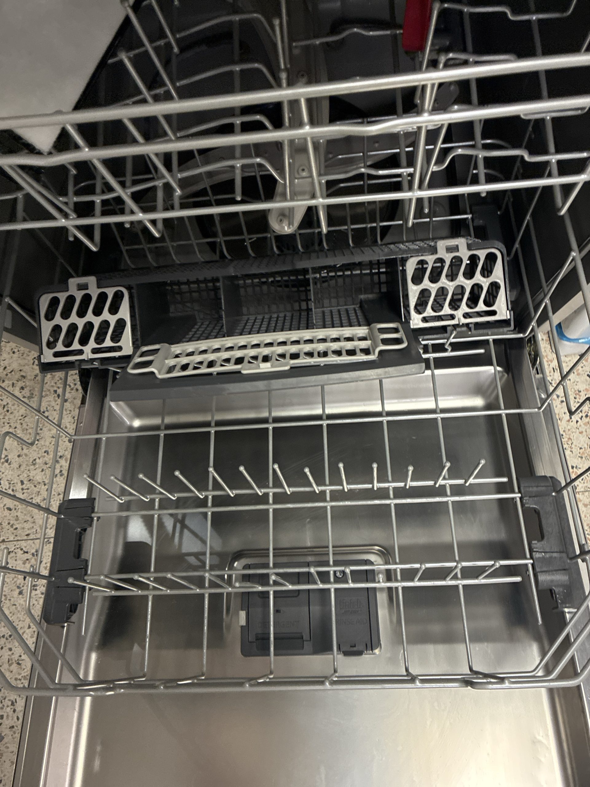 193bd4a2-c074-44a9-885a-a419c868de42-13946-000004bf52472e60_file - Mega Used Appliances