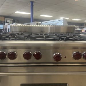 commercial gas stove